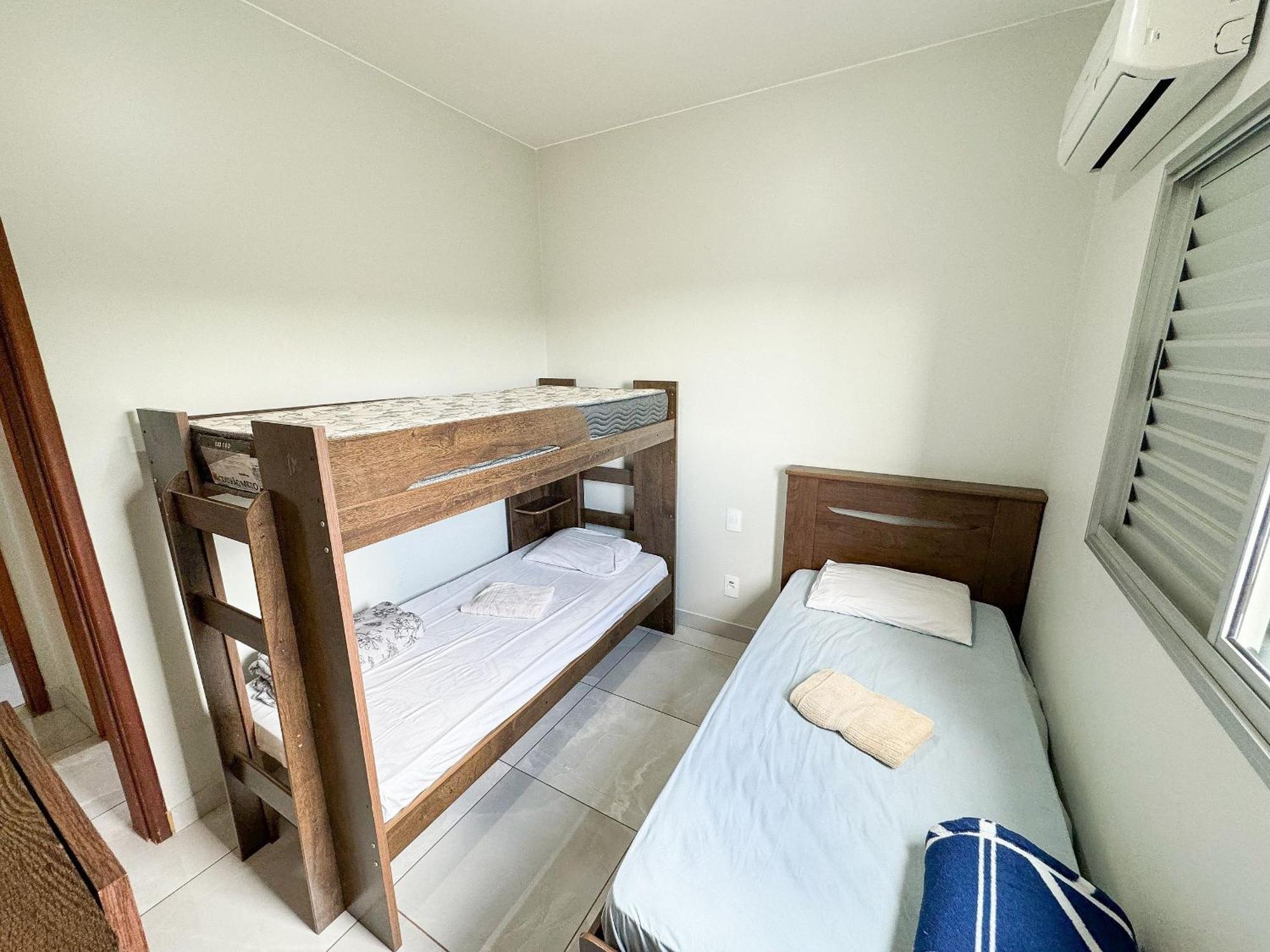 207- Apartamento De 2 Quartos No Alto Caicaras Patos de Minas Bagian luar foto