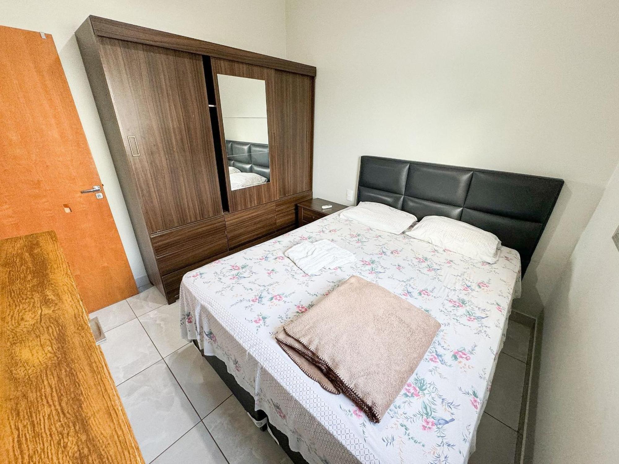 207- Apartamento De 2 Quartos No Alto Caicaras Patos de Minas Bagian luar foto